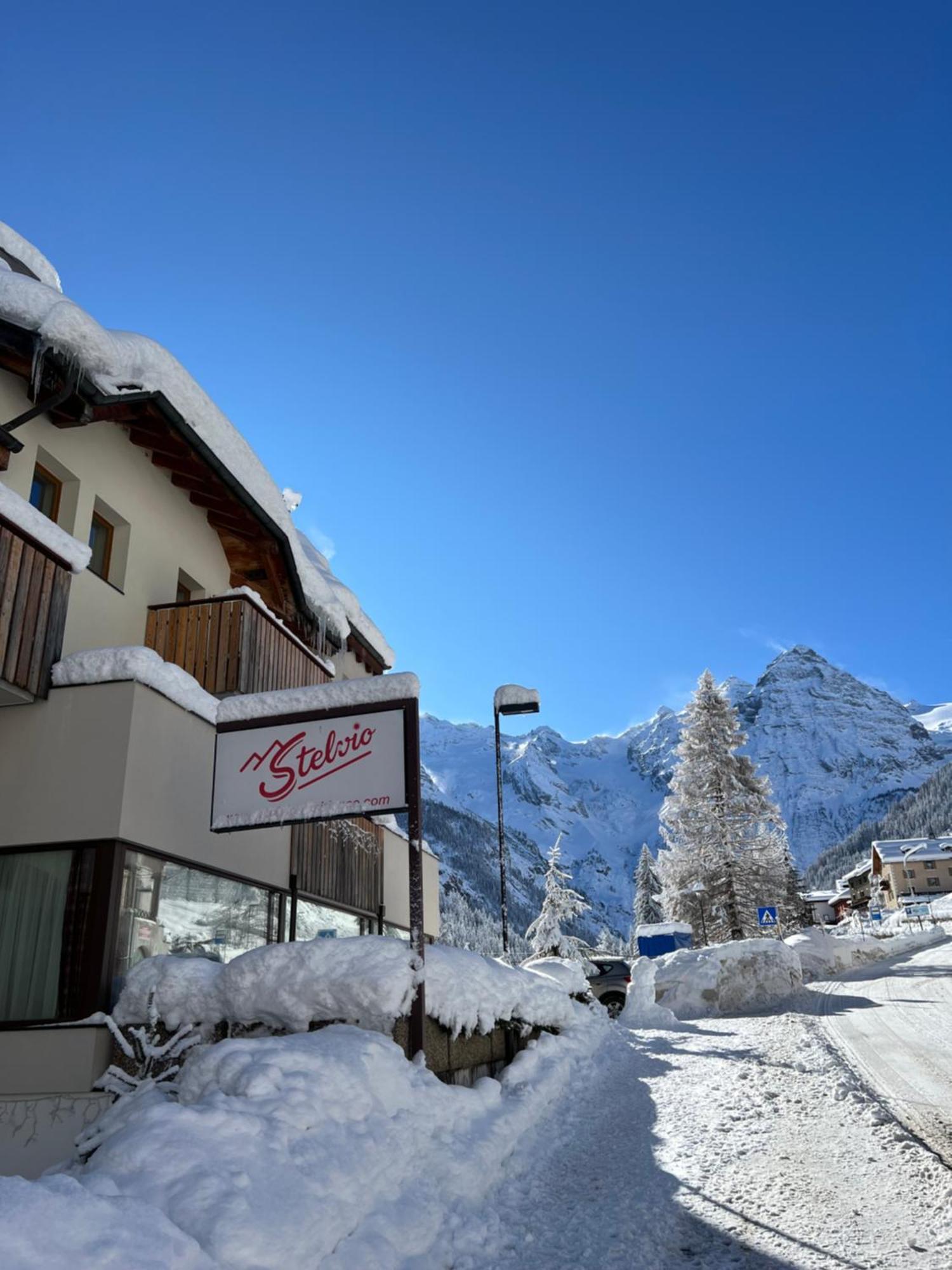 Stelvio Aparthotel *